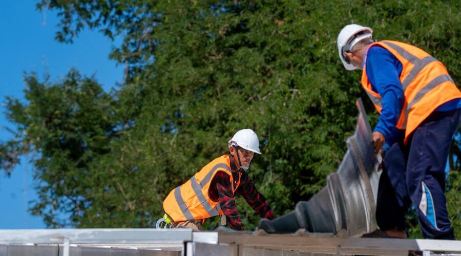 Professional new roof installation services in McIntosh, FL